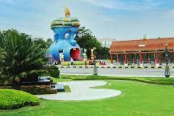 9-Hour Full Day Ramoji Film City Tour With Lunch - Tour Highlights