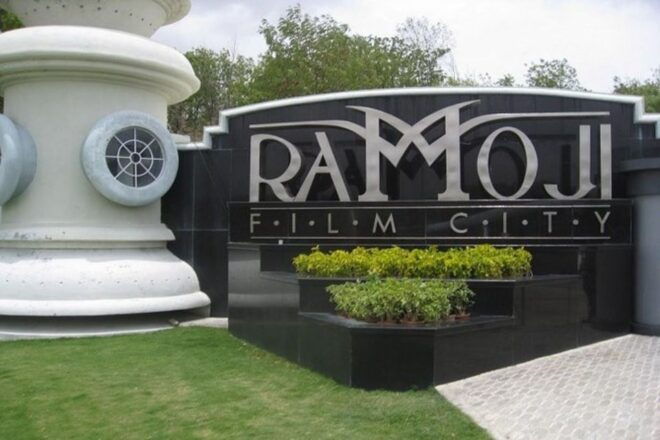 9-Hour Full Day Ramoji Film City Tour With Lunch - Tour Experience