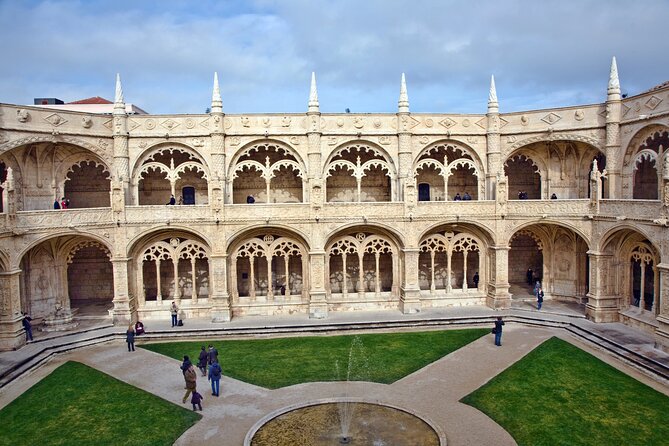 9 Hours Lisbon Private Tour of Palaces, Monasteries, and Churches - Cancellation Terms