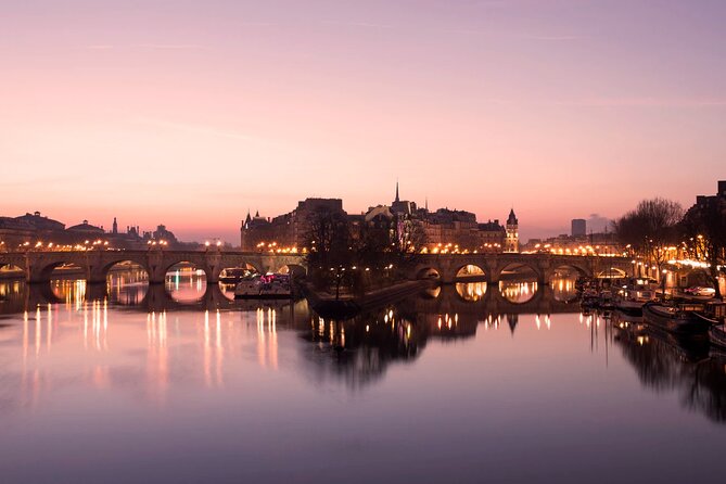 9 Hours Sightseeing and Shopping Tour in Paris With Wine Tasting - Full-Day Tour Experience