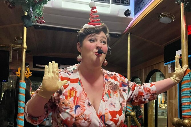 90-Minute Christmas Carol Trolley in Sarasota - Meeting and Pickup
