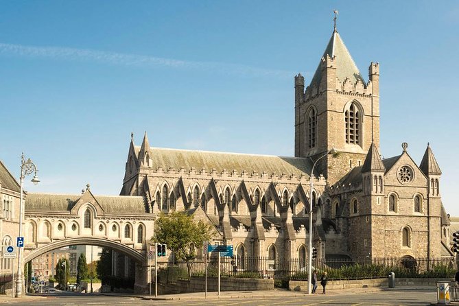 90 Minute Dublin Walking Tour and Sightseeing Tips - Overall Rating and Review Count