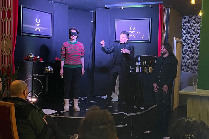 90 Minute Family Close-Up Magic and Illusionism Show in Blackpool - The Sum Up