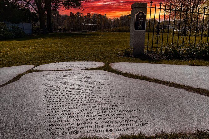 90 Minutes Ghost Walking Tour in Kennebunkport - Good To Know