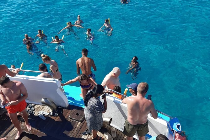 90-Minutes Glass Bottom Trip With Quick Dip - What To Expect