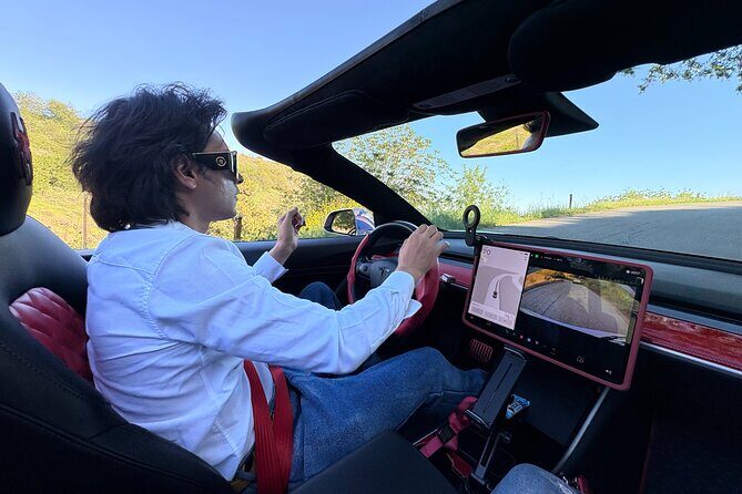 90Min Beverly Hills & Melrose AI powered driving tour - The Sum Up