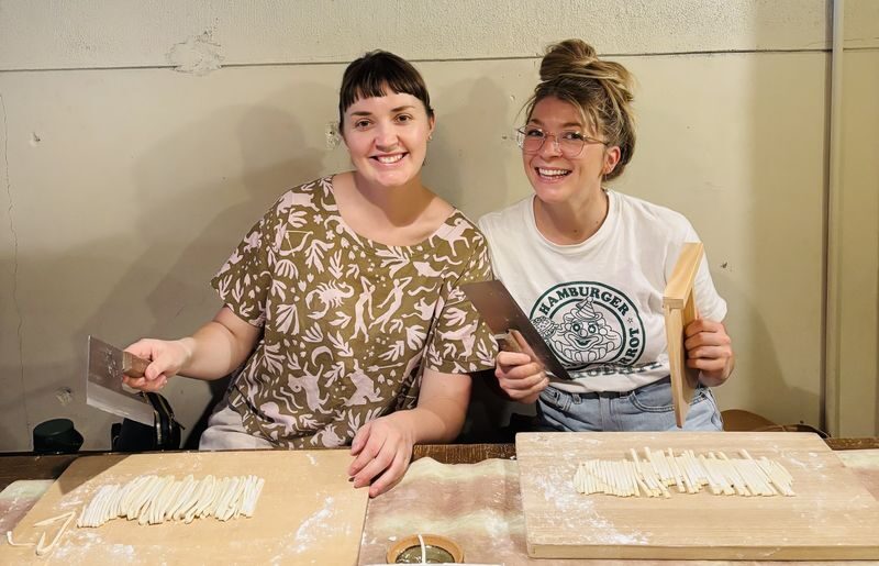 90min udon noodle-making and tasting in Osaka. - A family activity with real participation