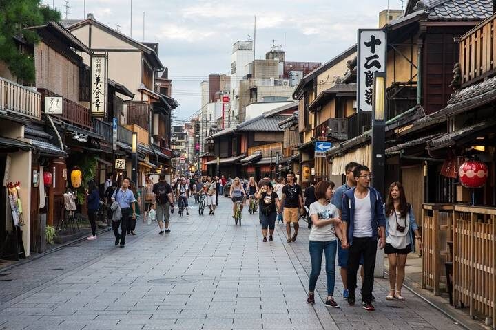 9D Splendid Japan-Private 3 Star Hotels-Osaka to Tokyo by Stunning Tours - Kyoto’s famous sights in a single day