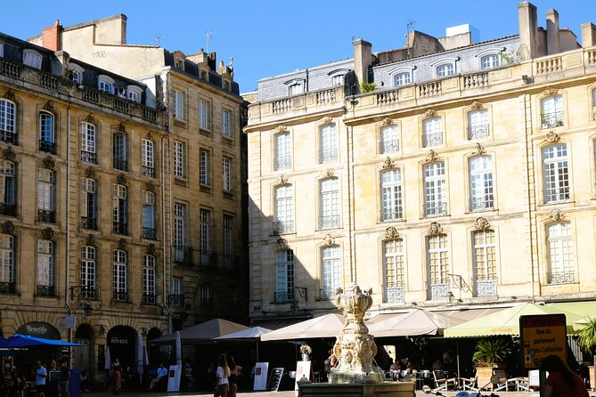 Private Tour Bordeaux the Essentials With a Local Guide - Taste the Best of Bordeaux
