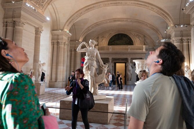 Paris Semi Private Tour With Montmartre, Louvre and Boat Cruise - End Point