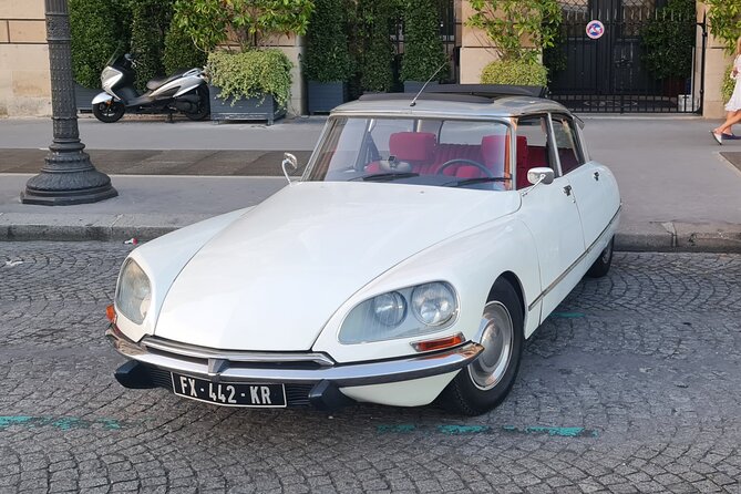 1.5 Hour Private Tour in Paris in a Classic Citroën - Classic Citroën Experience