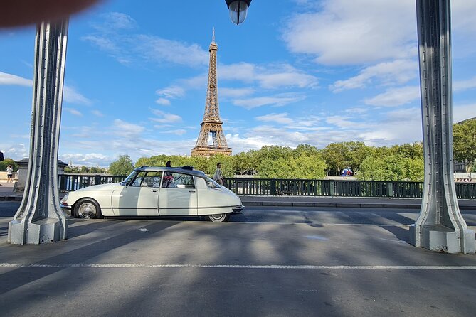 1.5 Hour Private Tour in Paris in a Classic Citroën - Professional Guide Commentary