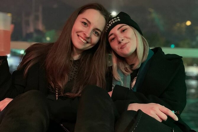 4 - Hours Tasting Drinks Walking Tour in Paris - Artisanal Craft Beer Sampling