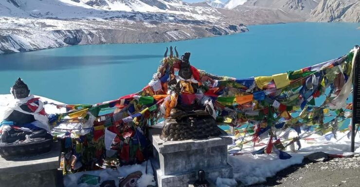 A 14-Day Tilicho Lake and Mesokanto Pass Trek Adventure - Stunning Highlights