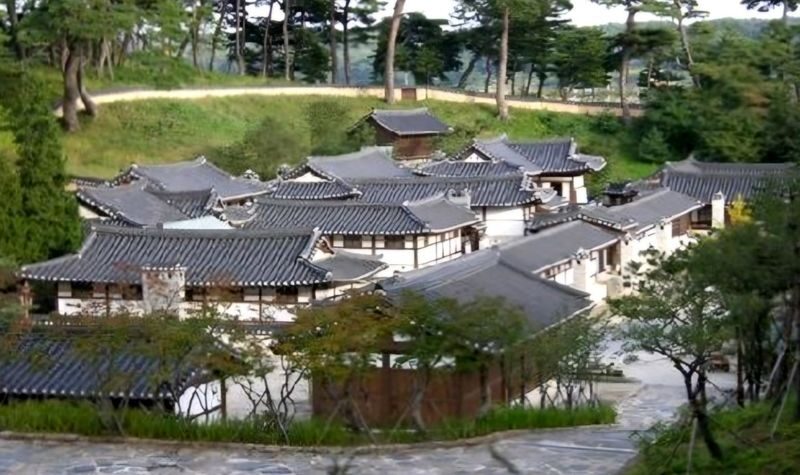 A 1day tour of Glowing Gangneung - Yeongjin Beach and the Goblin scene
