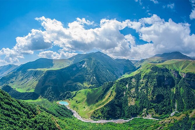 A 6-Day Private Expedition Into Rich Heritage - Accommodations and Dining Experiences