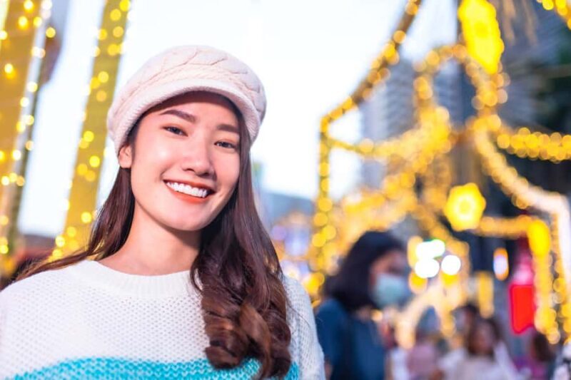 A Bangkok Christmas Walk: Private Tour with Coconut Pancakes - A Bangkok Christmas Walk: Private Tour with Coconut Pancakes