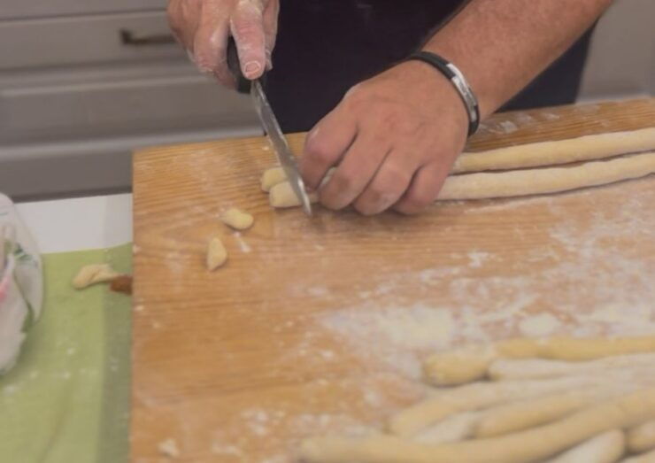 A Casa Mia: Italian Cooking Classes With Italian Family - Booking Information