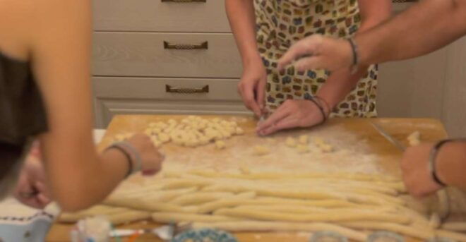 A Casa Mia: Italian Cooking Classes With Italian Family - Itinerary