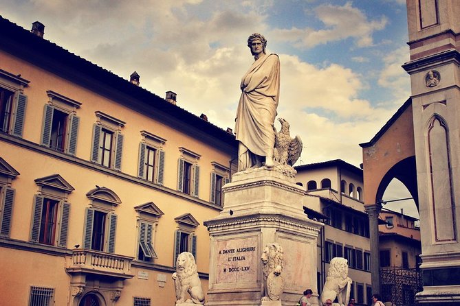 A Charming Verona Small Group Stress Free City Tour With a Local Guide - Tour Highlights