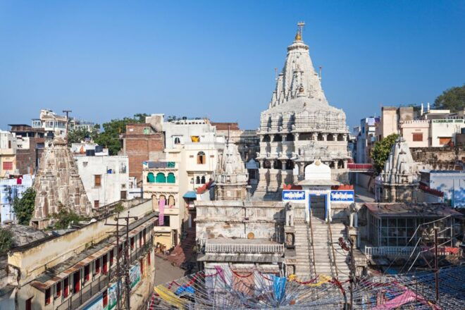 A Complete Tour in Udaipur at 2 Days With Guide Service - Tour Highlights