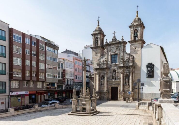 A Coruña Scavenger Hunt and Sights Self-Guided Tour - Experience and Activities Overview