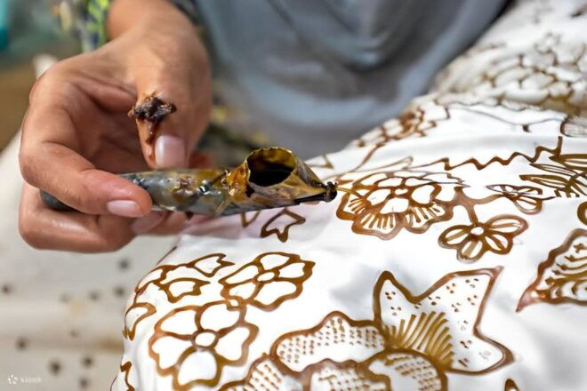 A Cultural and Natural Expedition - Cultural Immersion Experiences