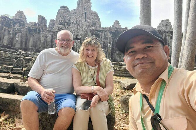 A Day Angkor Wat tour with Tour Guide - Authentic Experiences and Tips