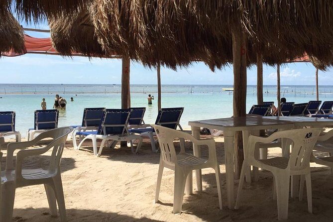 A day at the beach at Los Arrecifes Restaurant-open Bar And Snack - Who Is This Experience Best For?