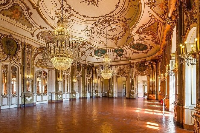 A Day at the Royal Palaces of Queluz and Ajuda With a Visit to Belém - Meeting Point