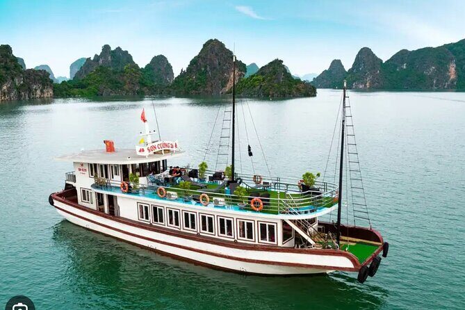 A Day in Paradise: Halong Bay Shore Excursion - A Deep Dive into the Tour Experience