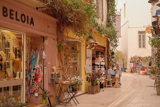 A Day in Provence: Les Baux De Provence, Saint Rémy and More - Culinary Delights in Local Cafés