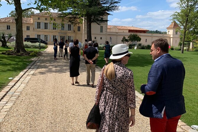 A Day in Saint-Emilion in a Small Group (Minivan Luxe) - Additional Information