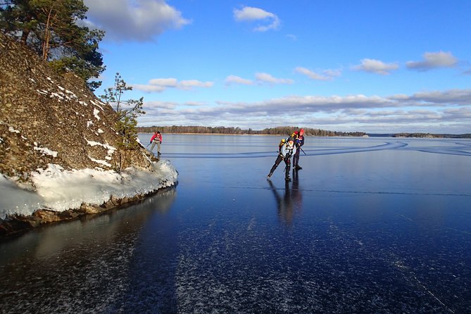 A Day on the Ice in Stockholm - Expert Local Guide and Classic Outdoor Lunch