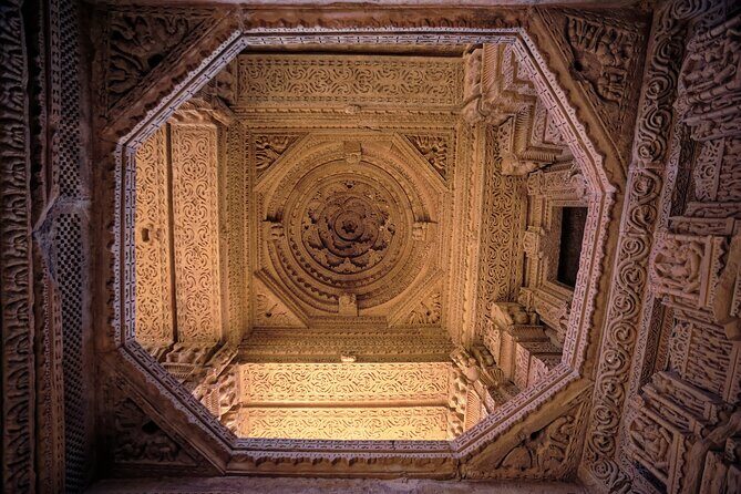 A Day Tour of Gwalior from Agra with Local Guide Service - Who Should Book This Tour?