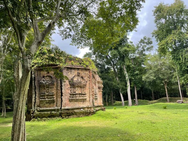 A Day Trip Transfer Sightseeing Phnom Penh Siem Reap - Who Will Love This Tour?