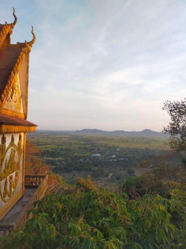 A Day TukTuk Bambootrain, Banan, Killing & Bat Caves, Sunset - Who Will Love This Tour?