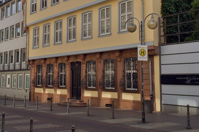 A Frankfurt Meander: A Self-Guided Audio Tour in Germany's Cradle of Democracy - Self-Guided Tour at Your Own Pace