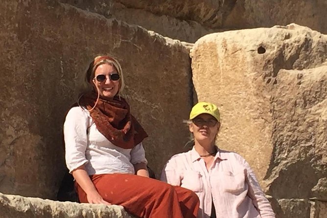 A Full Day to Giza Pyramids, Egyptain Museum & Khan Khalili Bazar - Tour Itinerary Highlights