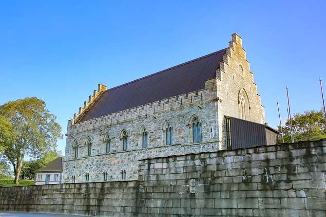A Historical Walking Journey in Bergen Past and Present - Meeting and Pickup Details