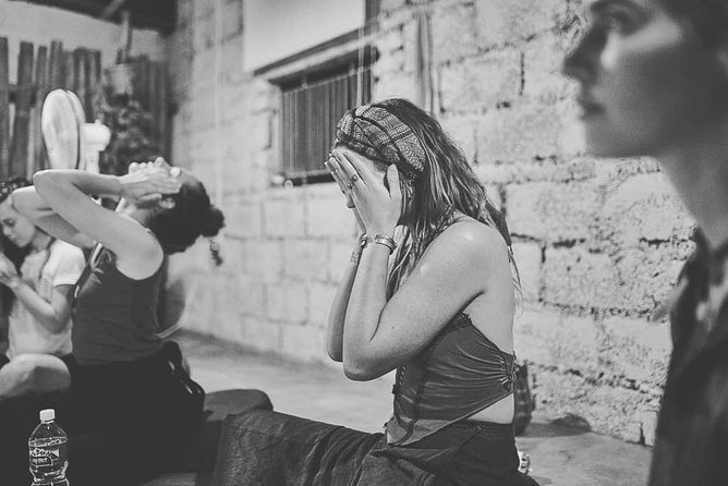 A Magical Combination of Asanas, Pranayama, Meditation, Sound Healing and Bhakti - The Power of Meditation