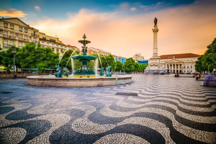 A Morning Exploration: A 1.5-Hour Private Tour of Lisbon - Experience Highlights