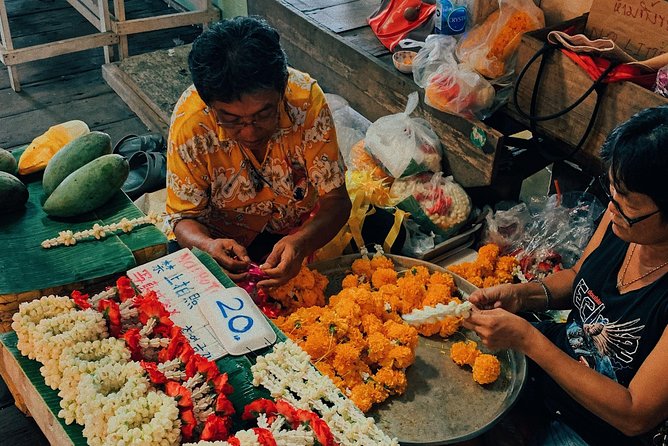 A Night at the Market - Whats Included in the Package