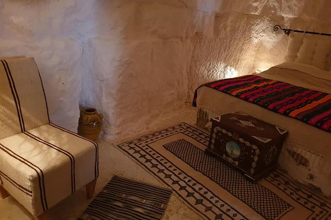 A Night in a Troglodyte Room and a Hiking Tataouine - Common Questions