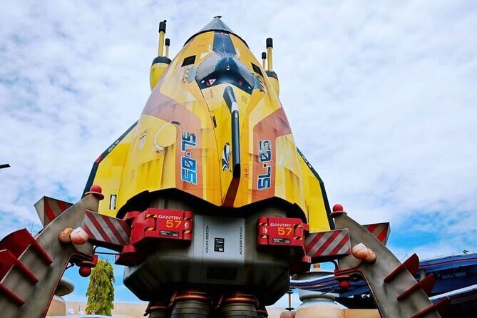 A One-Way Hotel Pick-Up Transfer to Hong Kong Disneyland - Why Choose This Transfer?