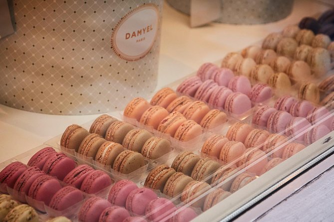 A Parisian Day - Common Questions