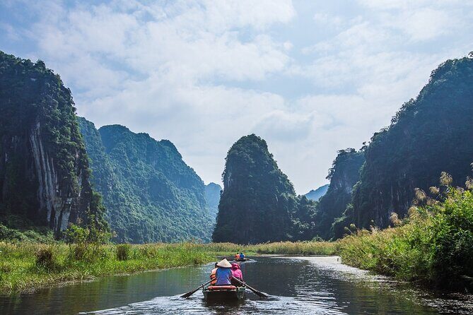 A Perfect Day Explore Ninh Binh with Small Group of 11 - Introduction: An Authentic Day Trip to Ninh Binh