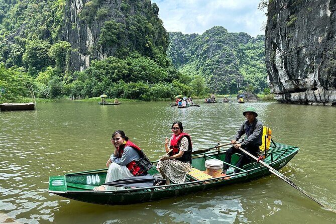 A Perfect Day Explore Ninh Binh with Small Group of 11 - Exploring Ninh Binh: A Journey through Nature and History