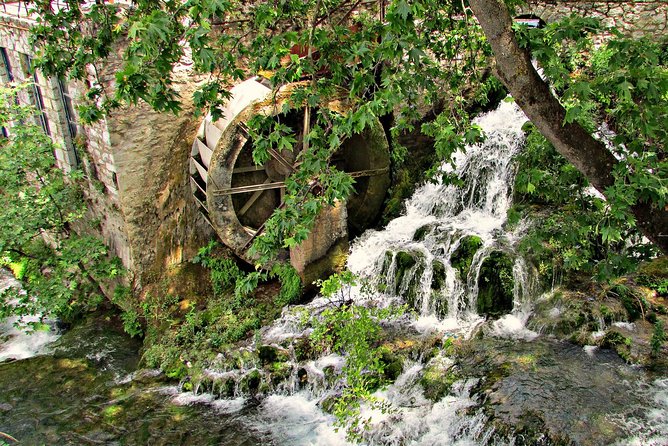 A Plunge Into Ancient History Delphi Private Tour From Athens - Common Questions