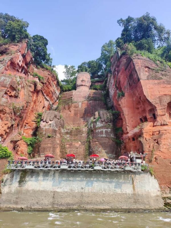 A Premium Day Trip: Leshan Giant Buddha and Panda Base - Deep Dive: Why This Tour Offers Good Value